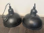 Twee industriële hanglampen, Huis en Inrichting, Ophalen of Verzenden