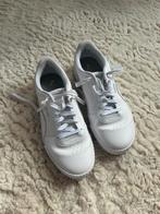 Puma Sneakers laag maat 41, Puma, Wit, Ophalen of Verzenden, Sneakers of Gympen