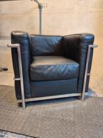 Le Corbusier LC2 fauteuil zwart replica, Huis en Inrichting, Fauteuils, Ophalen, Zo goed als nieuw, 50 tot 75 cm, Leer