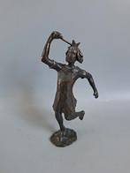 Mooi beeldje van Corry Ammerlaan "Meisje met toverstaf", Verzamelen, Beelden en Beeldjes, Ophalen of Verzenden, Zo goed als nieuw