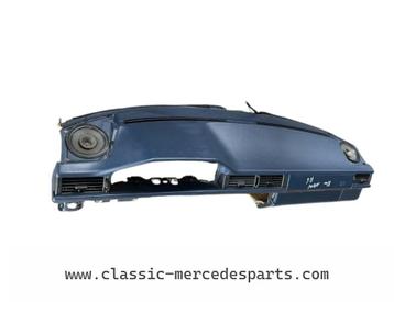 Dashboard Mercedes W124 blauw met zwarte afwerking  beschikbaar voor biedingen