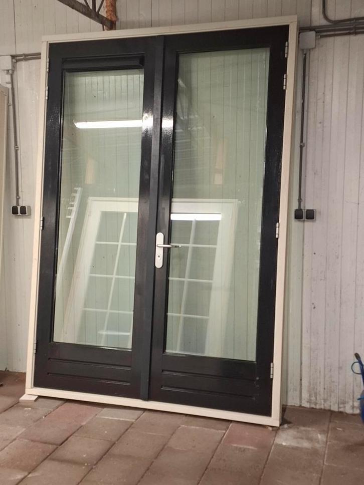 Openslaande deuren. Tuindeuren. Terras deuren. Pui, Doe-het-zelf en Verbouw, Kozijnen en Schuifpuien, Zo goed als nieuw, Deurkozijn