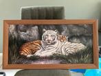 Schilderij van 2 tijgers lengte 77cm hoogte 40 cm, Antiek en Kunst, Ophalen