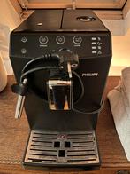 Philips Volautomaat HD8821, Witgoed en Apparatuur, Koffiezetapparaten, Ophalen, Afneembaar waterreservoir, Gebruikt, Espresso apparaat