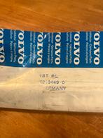 Volvo 140 164 Emblemen Nieuw Origineel, Achterklep, Voor, Nieuw, Ophalen of Verzenden