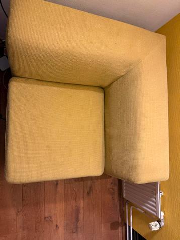 Gele hoekbank - comfortabel en stijlvol!