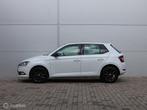 Skoda Fabia 1.0 TSI Sport Pano LED PDC Navi Clima Stoelverwa, Stof, Gebruikt, 95 pk, Met garantie (alle)