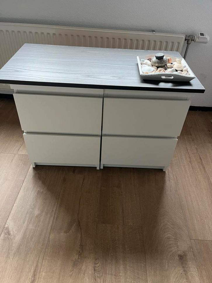 2 Nachtkastjes met diepe laden, Huis en Inrichting, Kasten | Dressoirs, Zo goed als nieuw, Minder dan 50 cm, 25 tot 50 cm, Met lade(s)