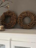 2 mooie kransen, Huis en Inrichting, Woonaccessoires | Kransen, Ophalen of Verzenden, Zo goed als nieuw