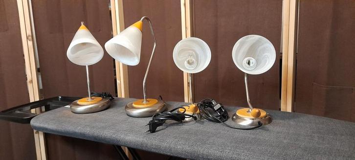 Lampen., Huis en Inrichting, Lampen | Hanglampen, Zo goed als nieuw, Minder dan 50 cm, Glas, Ophalen of Verzenden