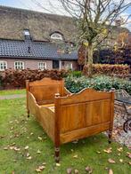 STOER, EIKEN VINTAGE KAJUITBED. , Ophalen