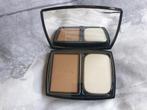 Chanel vitalumiere compact douceur 40 beige SPF 10, Sieraden, Tassen en Uiterlijk, Uiterlijk | Cosmetica en Make-up, Gehele gezicht