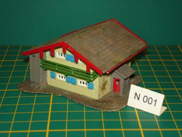 Diverse huisjes voor N spoor  beschikbaar voor biedingen