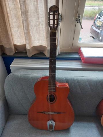 Washburn OJ-40 beschikbaar voor biedingen