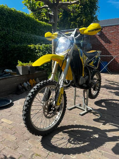 Nette suzuki rm 85 2009, Fietsen en Brommers, Brommers | Crossbrommers, Gebruikt, Suzuki, Ophalen