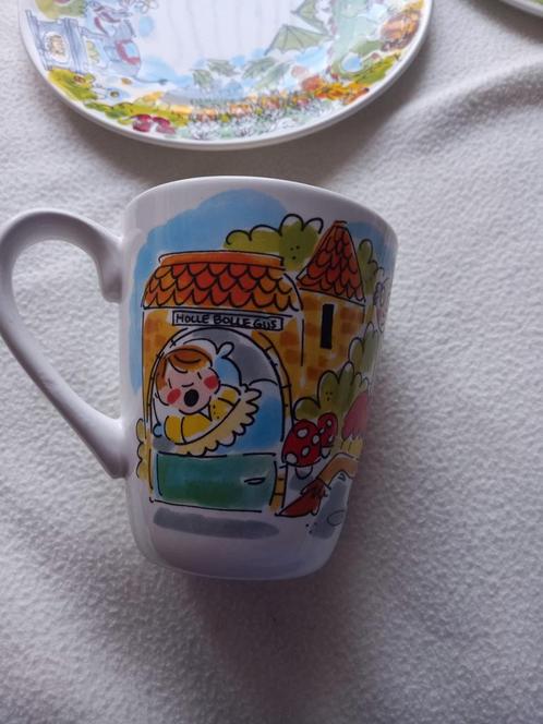 Efteling beker . Borden, Huis en Inrichting, Keuken | Servies, Zo goed als nieuw, Bord(en), Overige stijlen, Ophalen of Verzenden