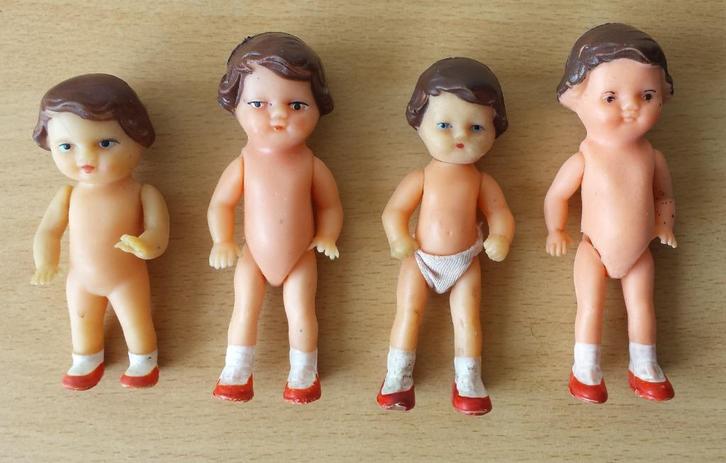 4 Ari Poppetjes - lot 2, Verzamelen, Poppenhuizen en Toebehoren, Gebruikt, Popje, Ophalen of Verzenden