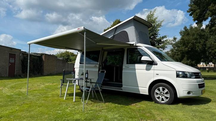 Volkswagen T5 buscamper 2.0 TDI bouwjaar 2012, Caravans en Kamperen, Campers, Particulier, tot en met 2, Buscamper of Camperbus