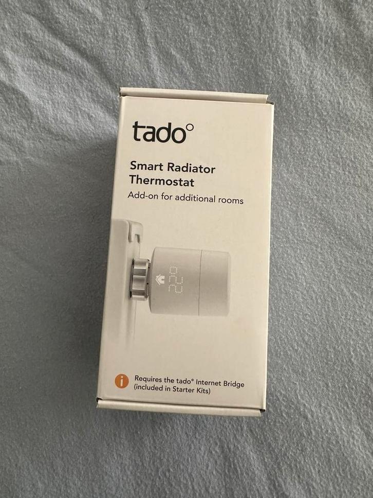 TADO Smart Radiator Thermostaat V3+, Doe-het-zelf en Verbouw, Thermostaten, Zo goed als nieuw, Slimme thermostaat, Ophalen of Verzenden