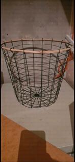 Mand, Huis en Inrichting, Ophalen of Verzenden, Zo goed als nieuw, Rond, Riet