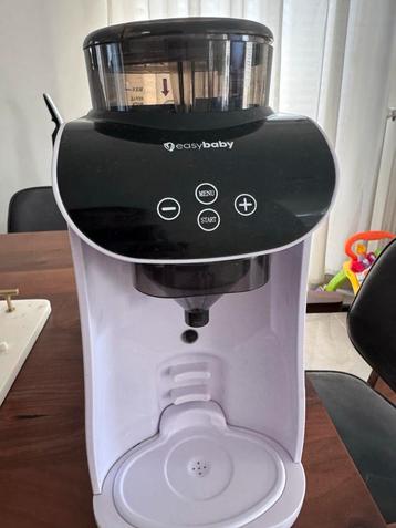 Easybaby Milk Maker Flessenmaker beschikbaar voor biedingen