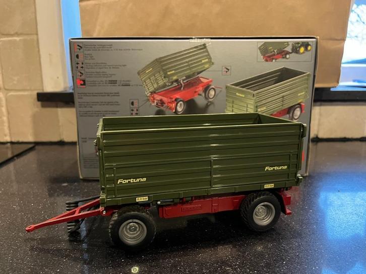 Siku control tweezijdenkipper 1:32, Hobby en Vrije tijd, Modelauto's | 1:32, Zo goed als nieuw, Tractor of Landbouw, SIKU, Ophalen