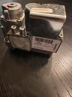 Gasblok Atag / Honeywell VK8115V voor diverse cv ketels, Ophalen, 30 tot 80 cm, Cv-ketel of Combi-ketel, Nieuw