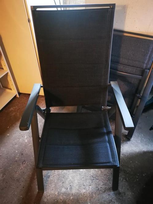 2 grijze tuinstoelen, Tuin en Terras, Tuinstoelen, Zo goed als nieuw, Ophalen
