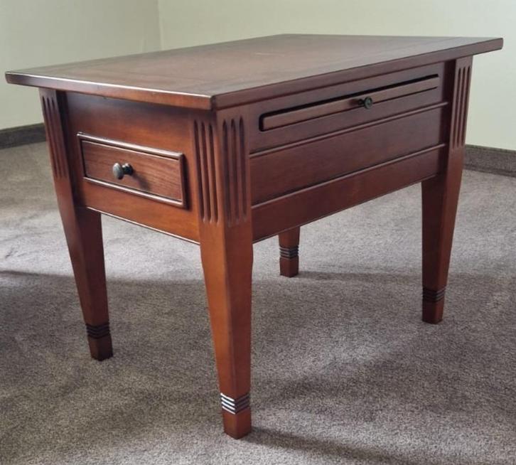 Bijzettafel 50x65x52 1 lade + 1 uitschuifblad (2 st) €85 ps, Huis en Inrichting, Tafels | Bijzettafels, Gebruikt, Rechthoekig
