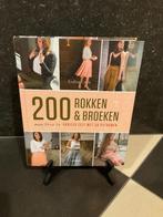 Naaiboek 200 rokken & broeken - Evelien Cabie incl. patronen, Ophalen of Verzenden, Zo goed als nieuw