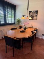 Stijlvolle ovale eettafel met 6 bijpassende stoelen, Ophalen, Gebruikt, 100 tot 150 cm, Vijf personen of meer