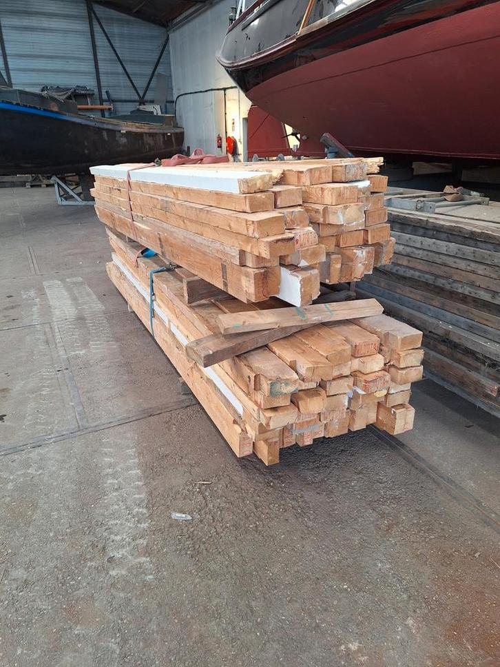 Balken draagbalk schuur loods overkapping, Doe-het-zelf en Verbouw, Hout en Planken, Zo goed als nieuw, Balk, Vuren, 50 mm of meer