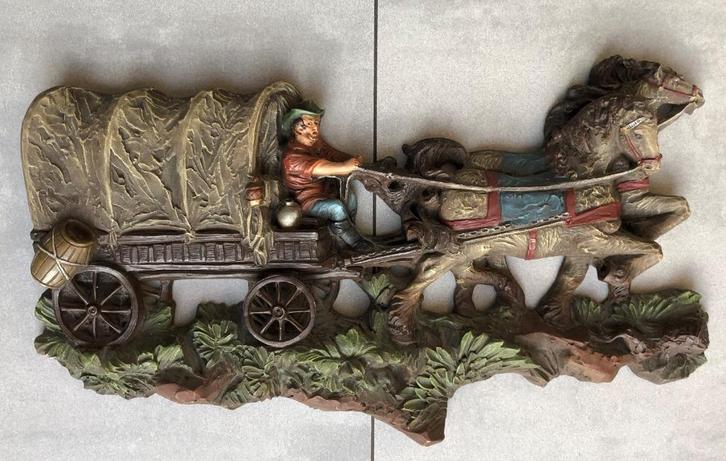 Gietijzeren 3D wanddecoratie Cowboy Huifkar 80 x 35 cm, Huis en Inrichting, Woonaccessoires | Wanddecoraties, Zo goed als nieuw