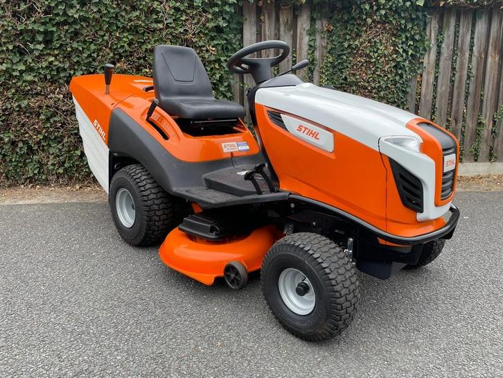 Gebruikt STIHL RT 5112 Z Benzine Zitmaaier, Tuin en Terras, Zitmaaiers, Gebruikt, 90 tot 120 cm, Elektrische starter, Mulchfunctie