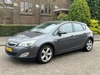 Opel Astra 1.4 Edition 2010 airco! cruise control! 5-deur! n, Voorwielaandrijving, Gebruikt, 4 cilinders, Lichtsensor