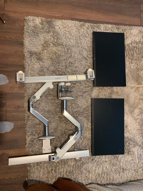 HP E24 G4 Monitoren + Ergotron Dubbele Monitorarm, Computers en Software, Monitoren, Gebruikt, 60 Hz of minder, HDMI, Gaming, In hoogte verstelbaar