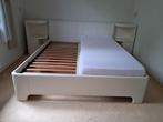 Tweepersoonsbed met nachtkastjes en ingebouwde lampjes, Ophalen, Tweepersoons, Zo goed als nieuw, 180 cm
