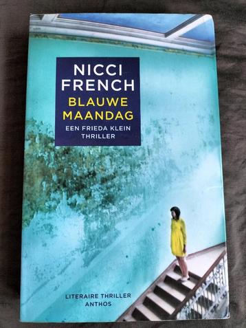 Nicci French - Blauwe maandag beschikbaar voor biedingen