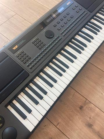 GEM WS 2 Keyboard Workstation (Jaren 90) beschikbaar voor biedingen