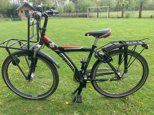 jongensfiets 26 inch, Fietsen en Brommers, Fietsen | Jongens, Gebruikt, 26 inch of meer, Handrem, Versnellingen, Ophalen
