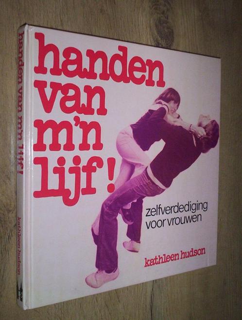 diverse zelfverdedigings boeken, Boeken, Sportboeken, Zo goed als nieuw, Vechtsport, Ophalen of Verzenden