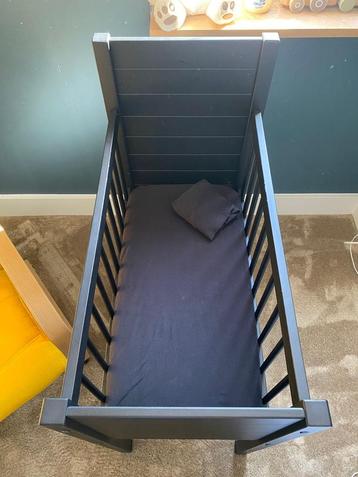 Kidsmill Noa co-sleeper / wieg – Zwart beschikbaar voor biedingen