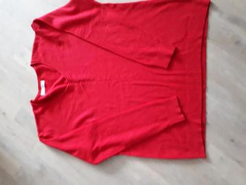 Leuke Sweater Rood  beschikbaar voor biedingen
