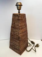 Birma rotan tafellamp (groot), Huis en Inrichting, Lampen | Tafellampen, Design, Ophalen of Verzenden, Zo goed als nieuw, Minder dan 50 cm