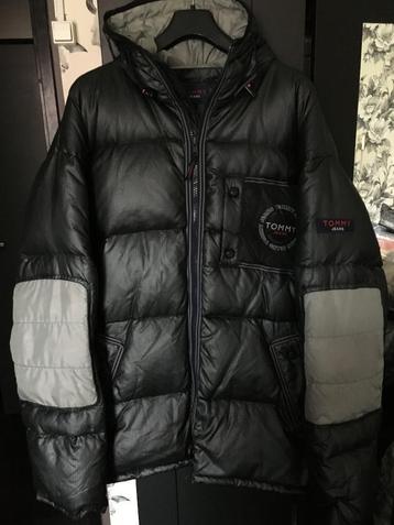 Originele TOMMY HILFIGER Kwaliteits-Winterjas XL beschikbaar voor biedingen