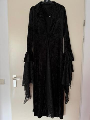 lange gothic jas vintage zwart velours kant vleermuismouw  beschikbaar voor biedingen