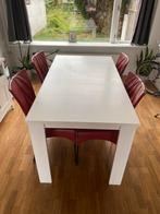 Witte Eettafel met Rode Stoelen, Gebruikt, 100 tot 150 cm, Metaal, Vier personen