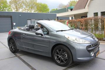MOOIE SPORTIEVE PEUGEOT 207 CC TURBO CARBIO COUPE !!! beschikbaar voor biedingen