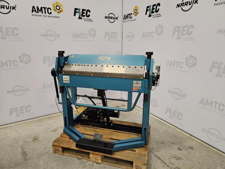 Zo goed als nieuwe Narvik vingerzetbank 10S ERGO 1020x2,5mm, Zakelijke goederen, Machines en Bouw | Metaalbewerking, Ophalen