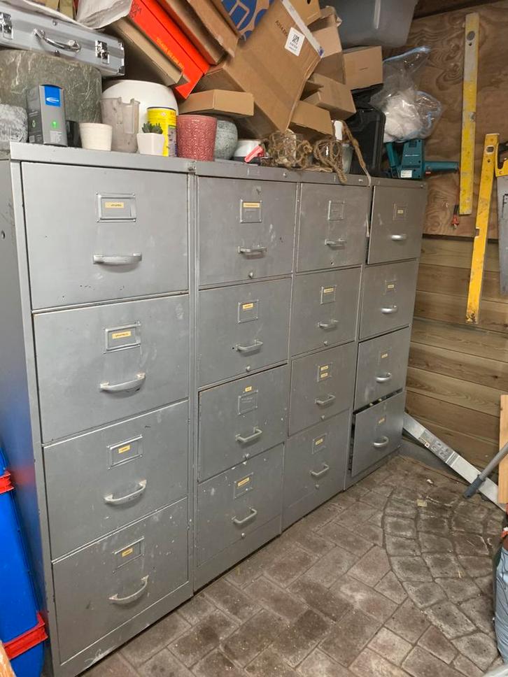 4x Vintage metalen archief kasten robuust, Huis en Inrichting, Kasten | Lockerkasten, Gebruikt, Ophalen